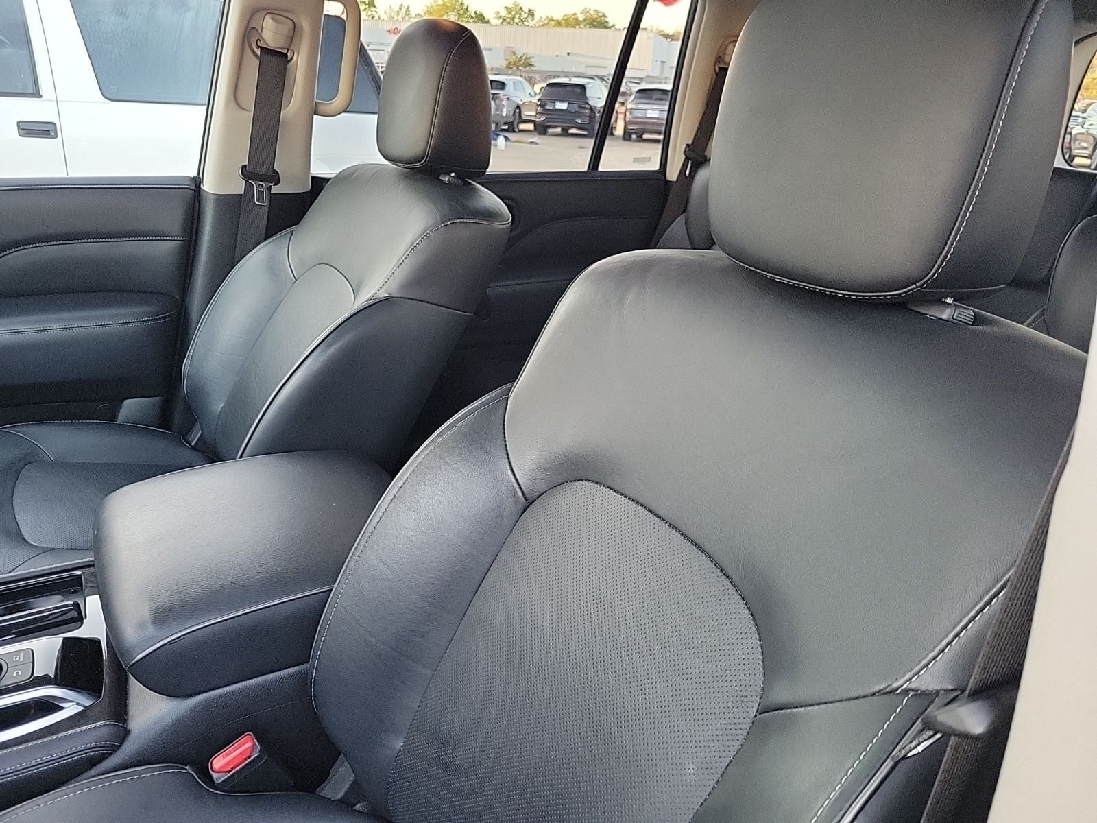 2024 INFINITI QX80 LUXE