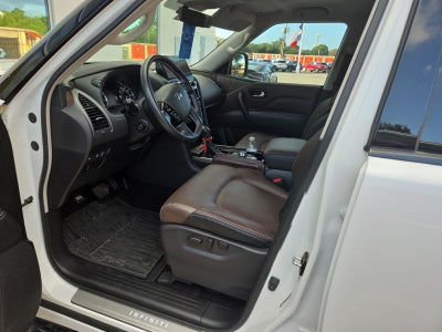 2023 INFINITI QX80 Premium Select