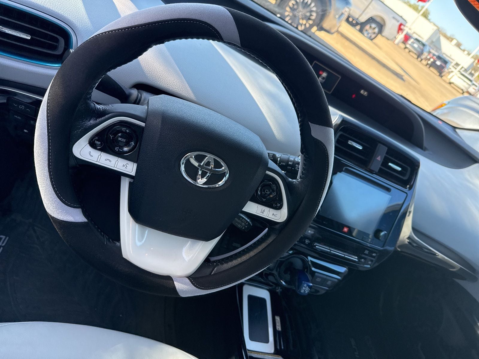 2017 Toyota Prius Three Touring