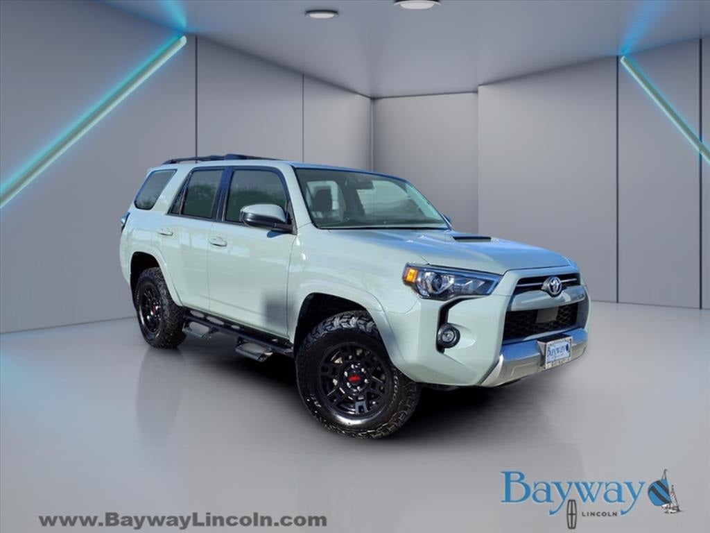 2022 Toyota 4Runner TRD Off-Road