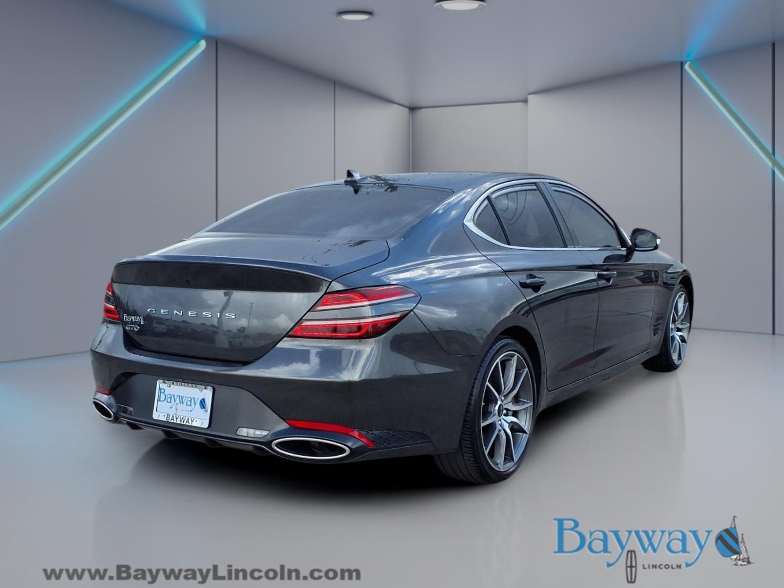 2025 Genesis G70 2.5T