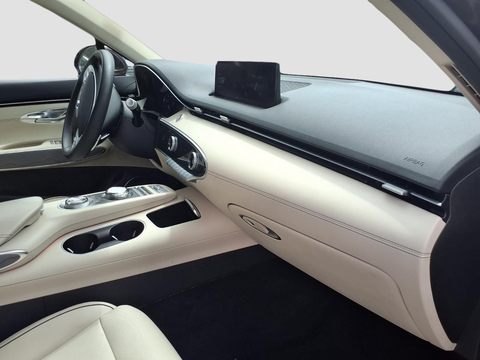 2022 Genesis GV70 2.5T