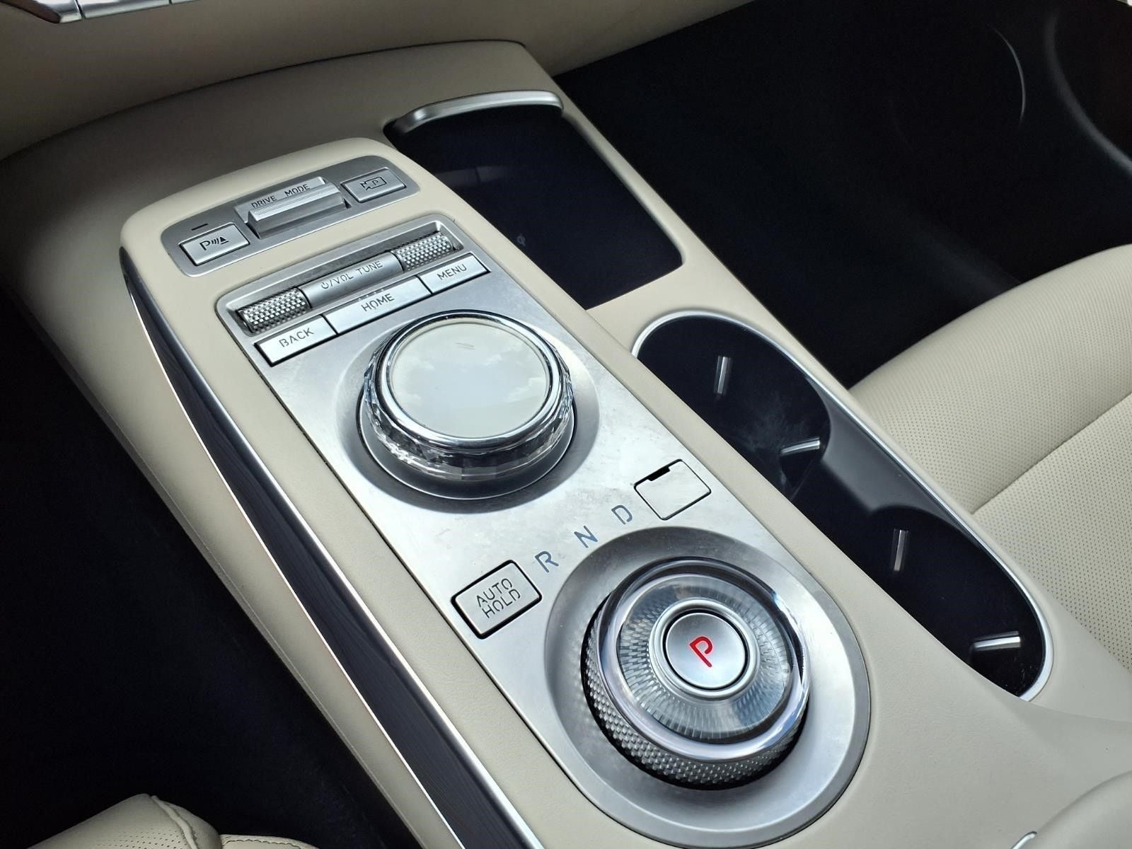 2022 Genesis GV70 2.5T