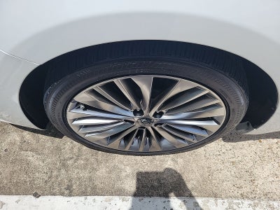 2017 Kia Cadenza Limited