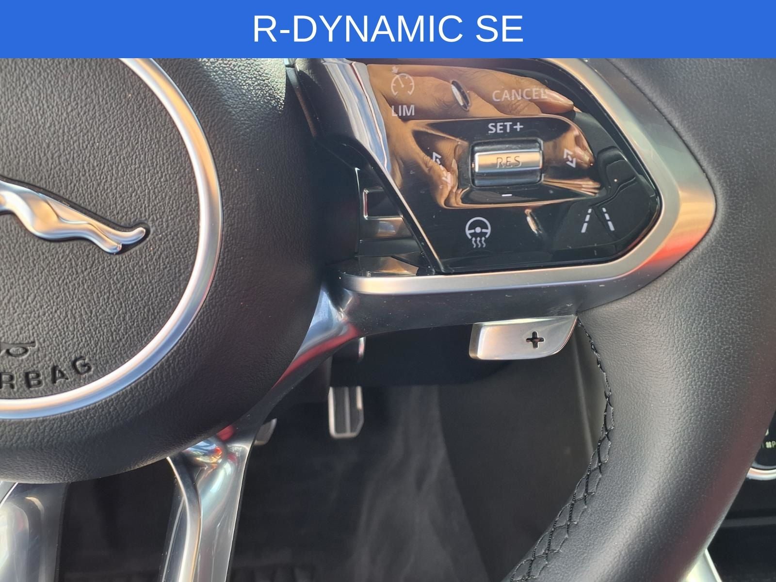 2024 Jaguar XF R-Dynamic SE