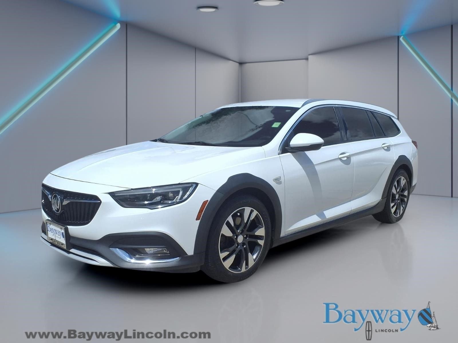 2019 Buick Regal TourX Essence