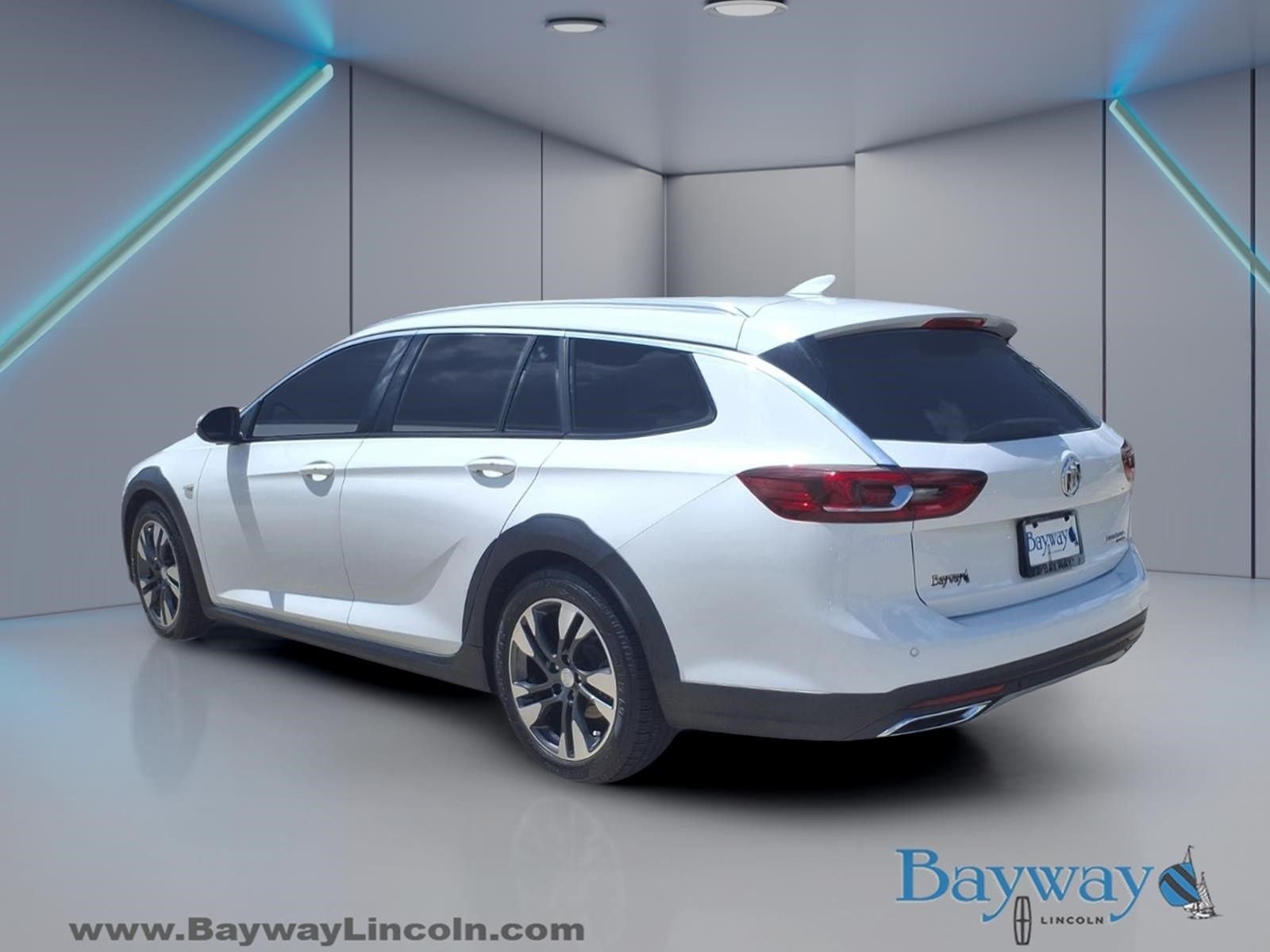 2019 Buick Regal TourX Essence