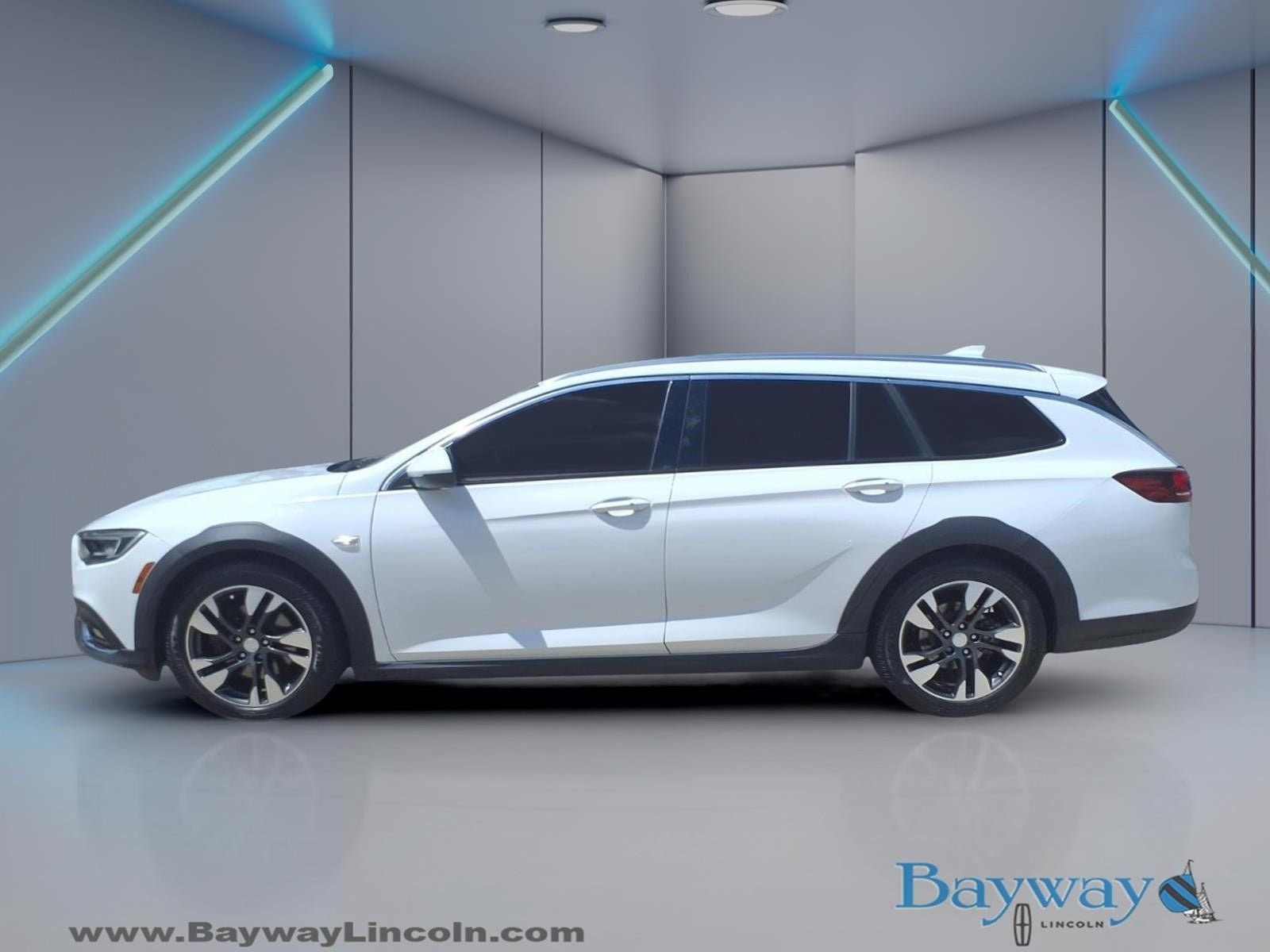 2019 Buick Regal TourX Essence