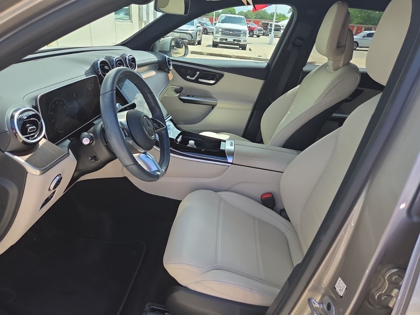2024 Mercedes-Benz GLC GLC 300