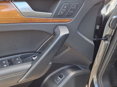 2023 Audi Q5 45 S line Prestige quattro