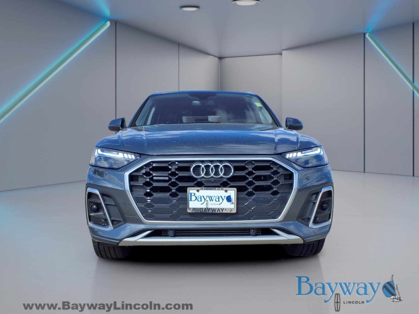 2023 Audi Q5 45 S line Prestige quattro