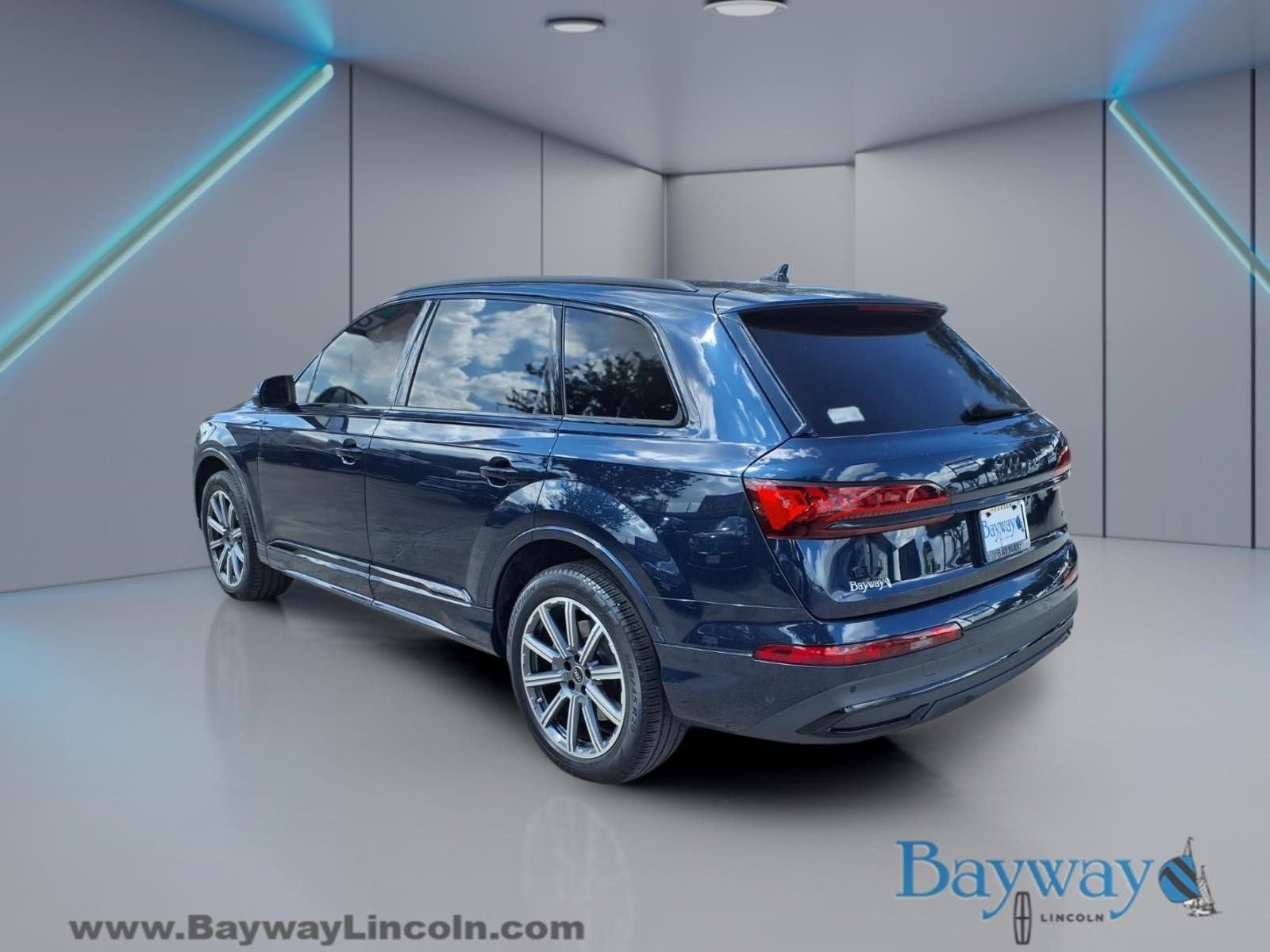 2023 Audi Q7 45 Premium Plus quattro