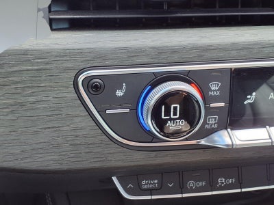 2022 Audi A4 40 Premium Plus quattro