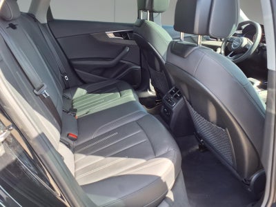 2022 Audi A4 40 Premium Plus quattro