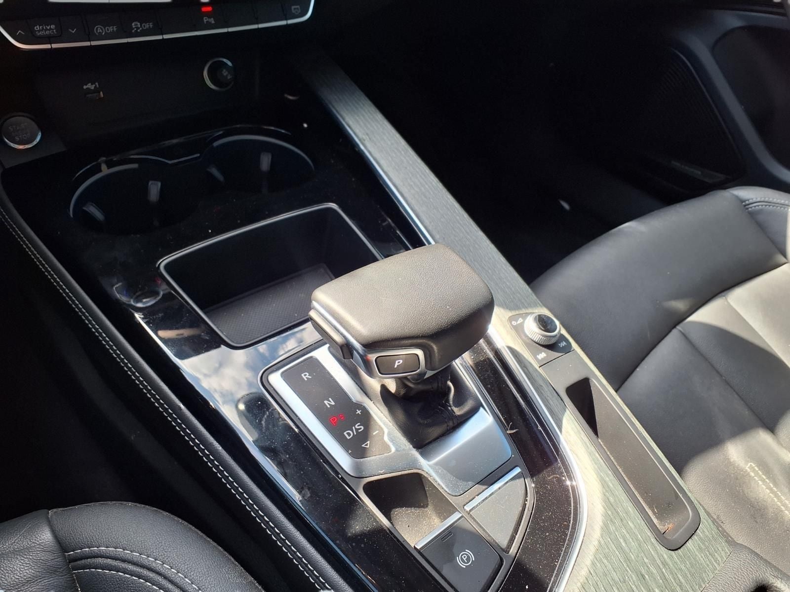 2022 Audi A4 40 Premium Plus quattro