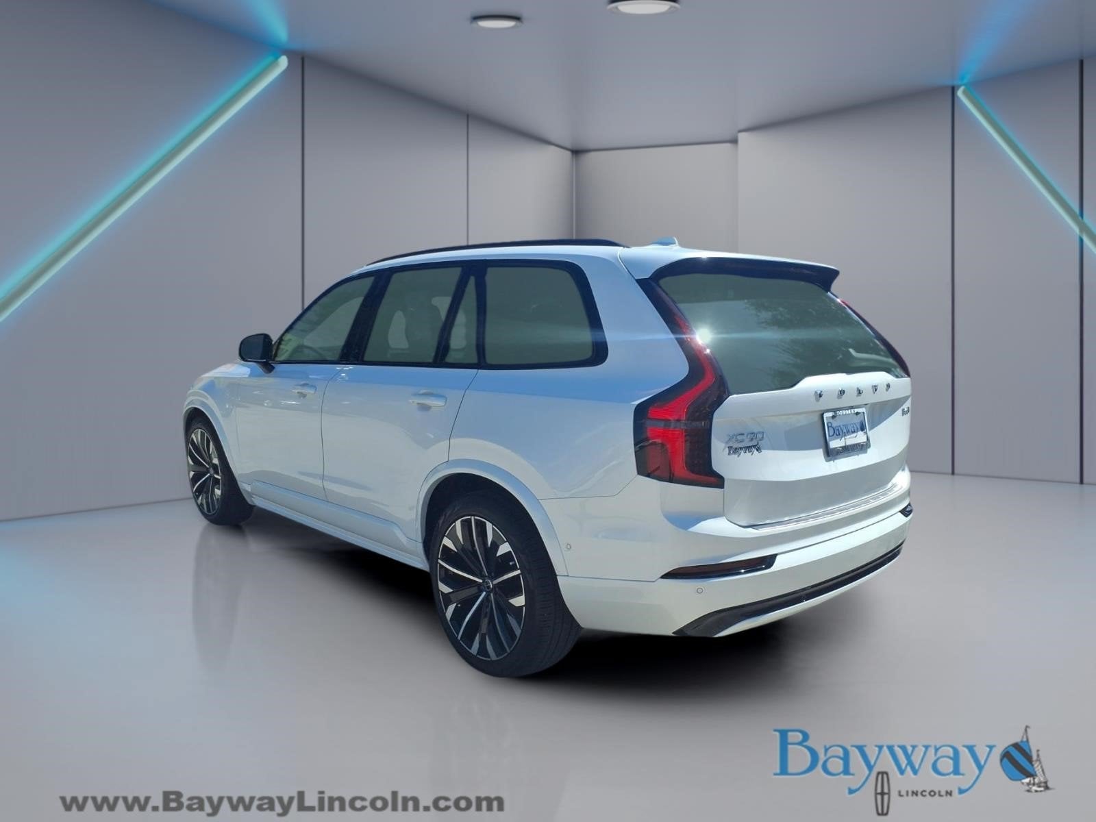 2026 Volvo XC90 B6 Ultra