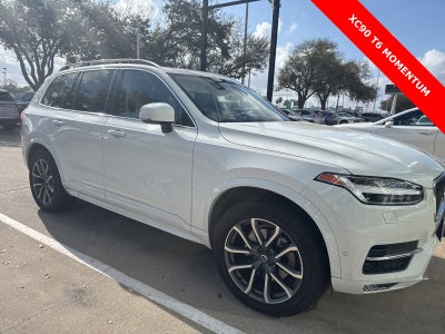 2019 Volvo XC90 T6 Momentum