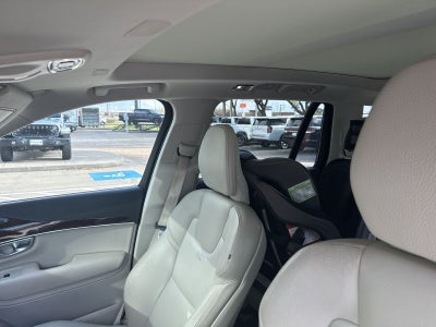 2019 Volvo XC90 T6 Momentum