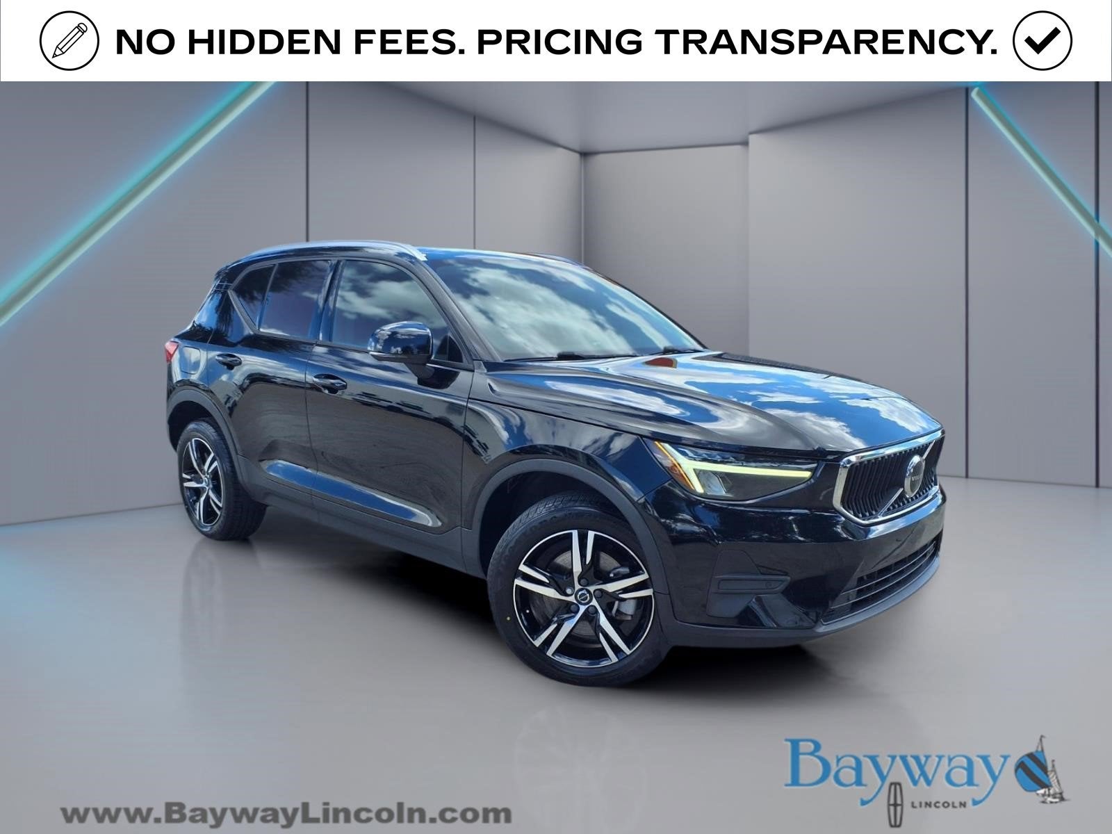 2023 Volvo XC40