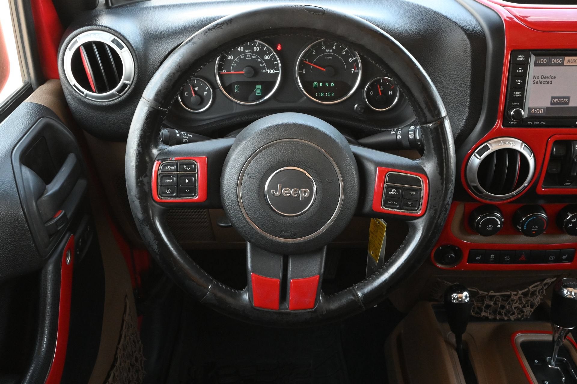 2012 Jeep Wrangler Unlimited Sahara