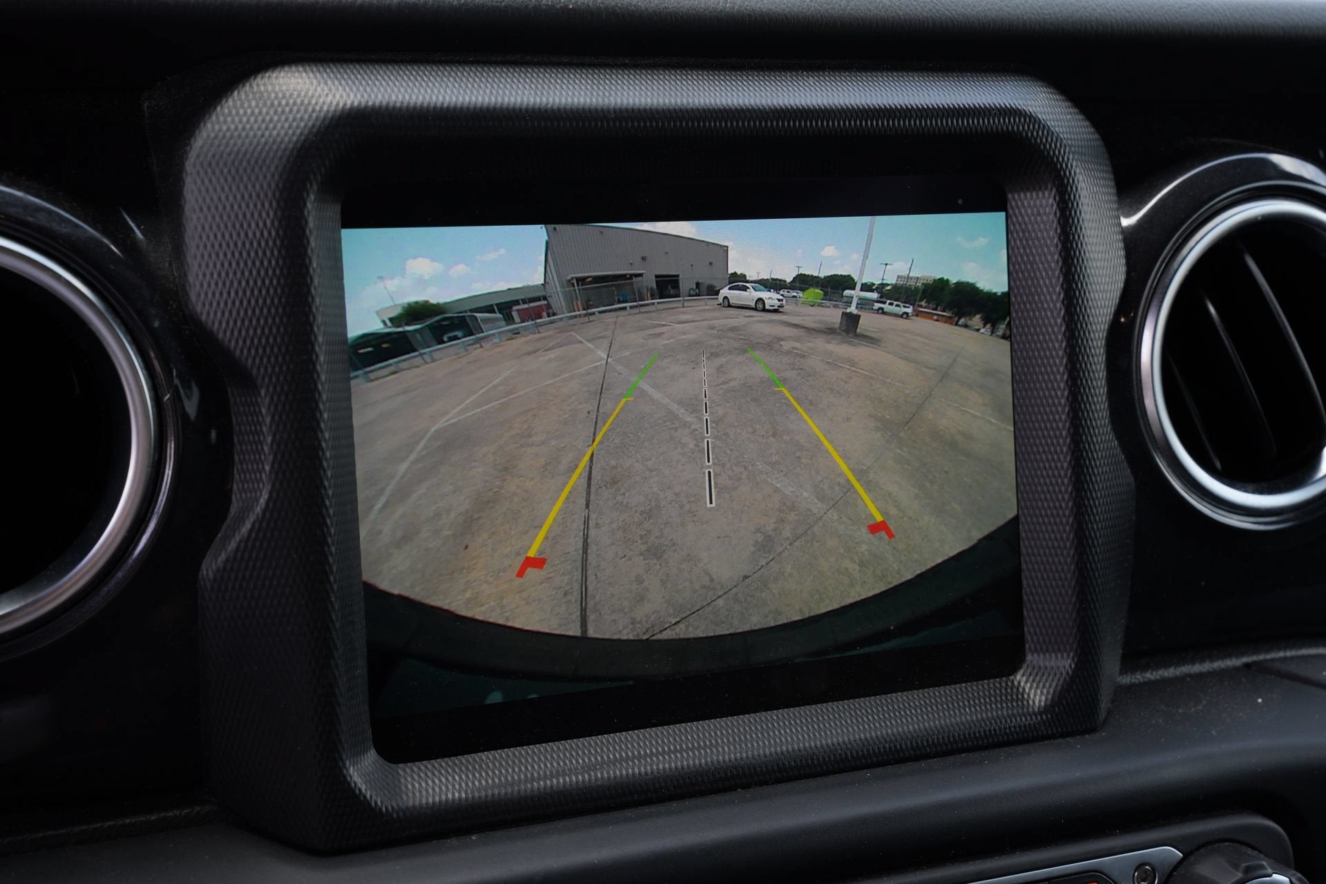 2023 Jeep Wrangler Sahara Altitude