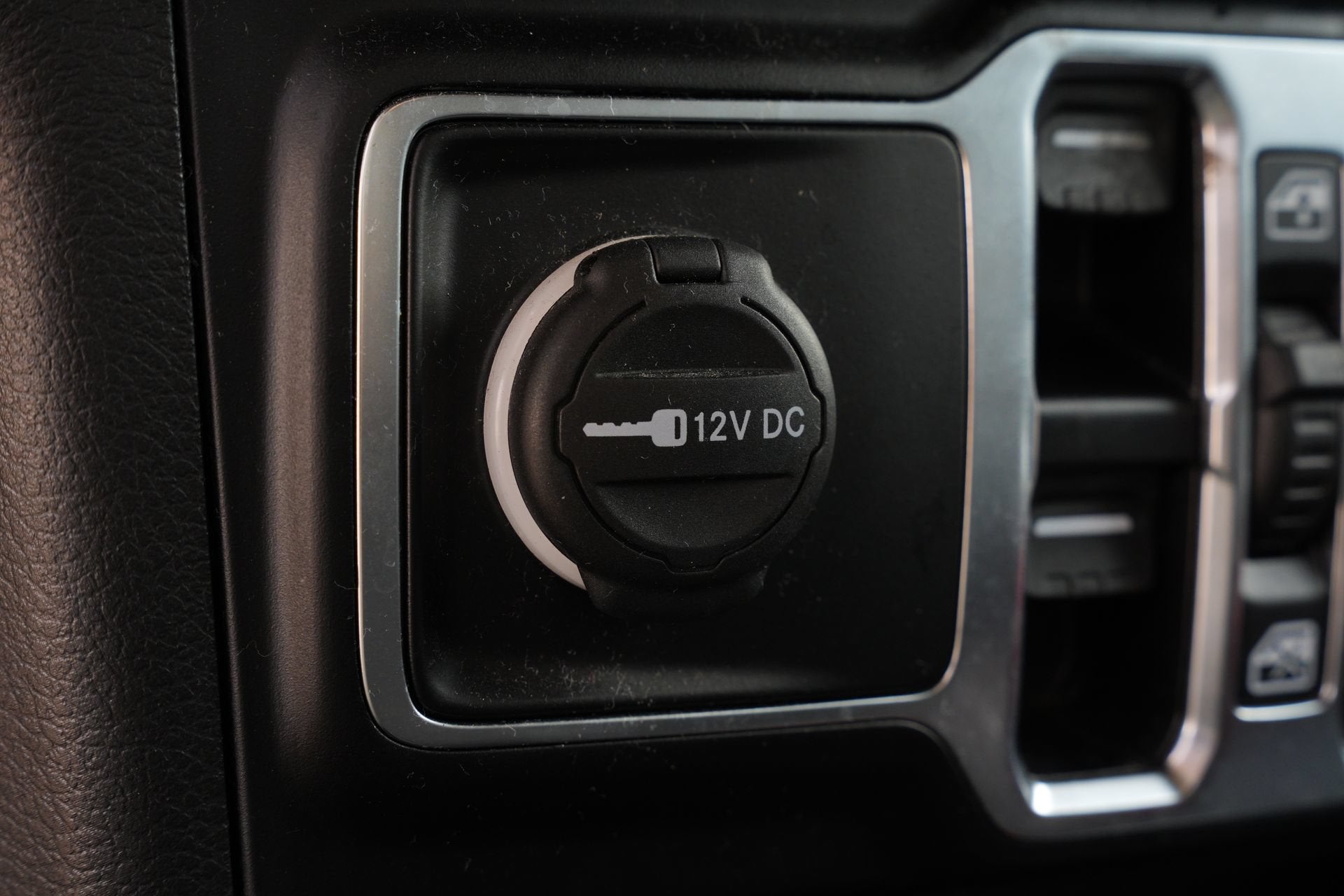2023 Jeep Wrangler Sahara Altitude