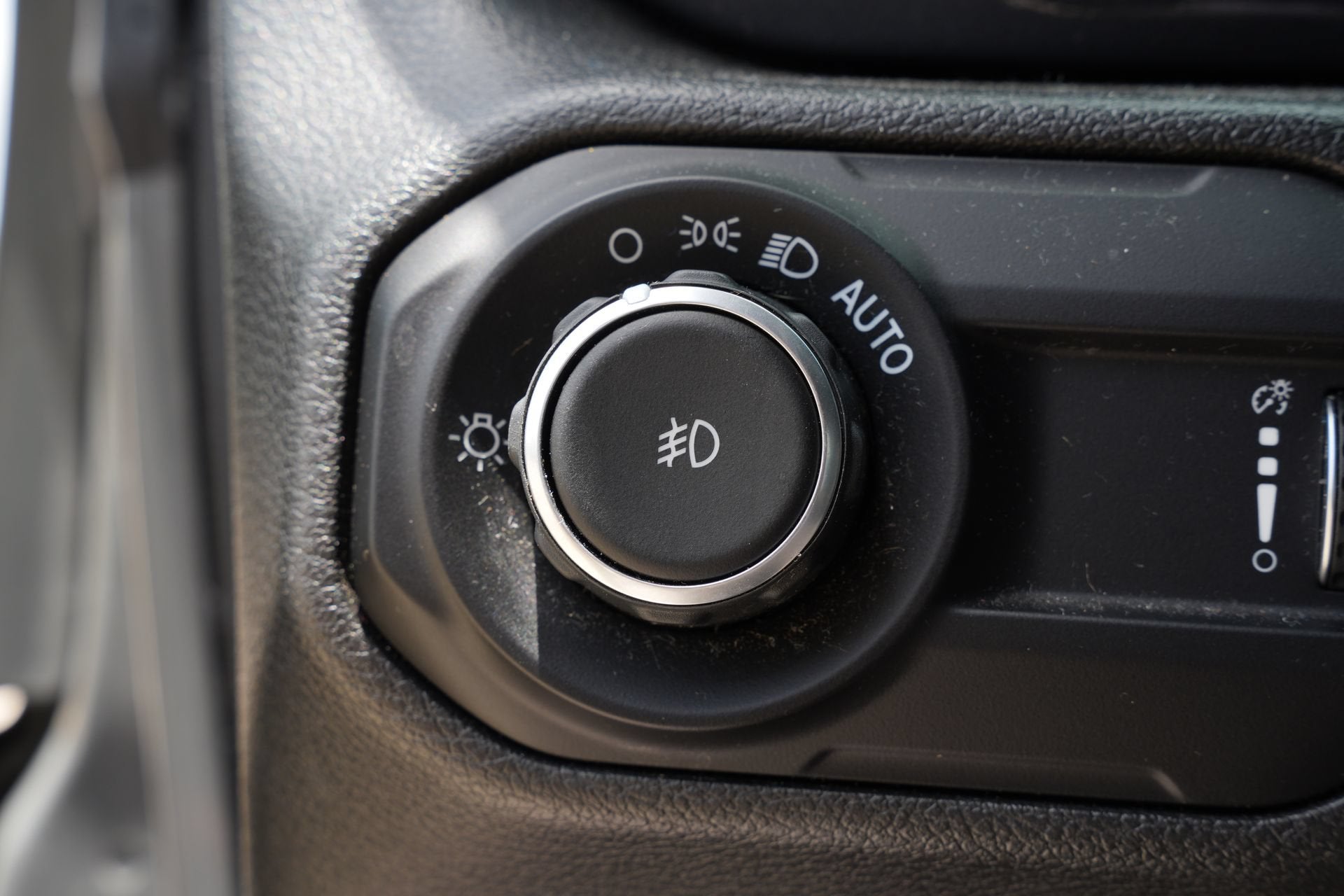 2023 Jeep Wrangler Sahara Altitude