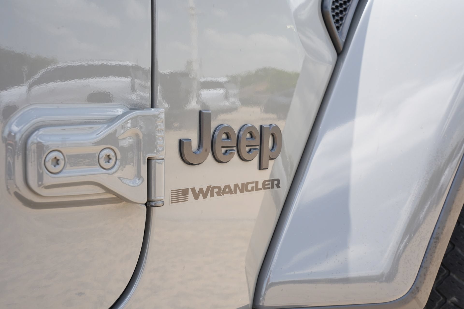 2023 Jeep Wrangler Sahara Altitude