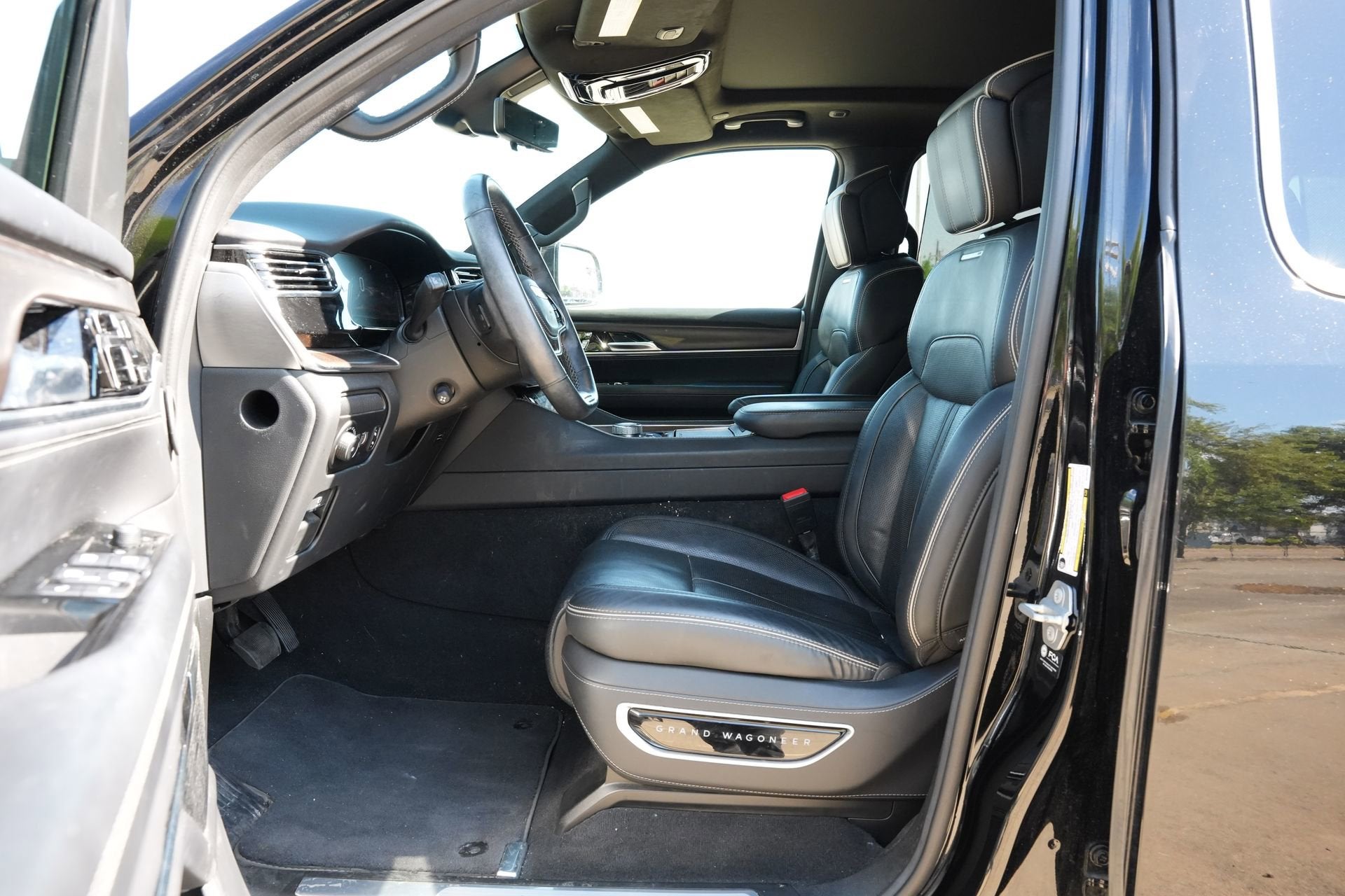 2022 Jeep Grand Wagoneer Series II