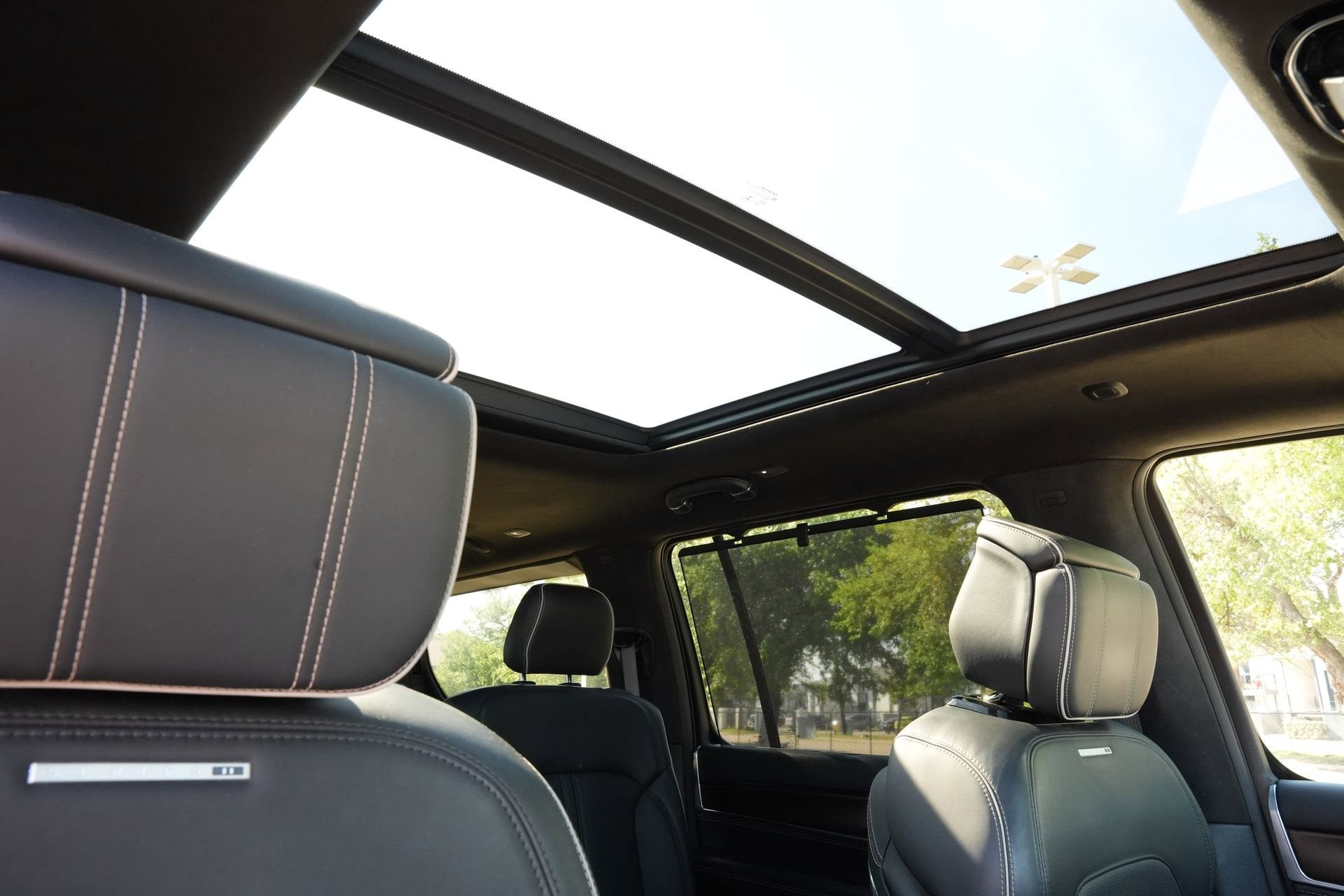 2022 Jeep Grand Wagoneer Series II