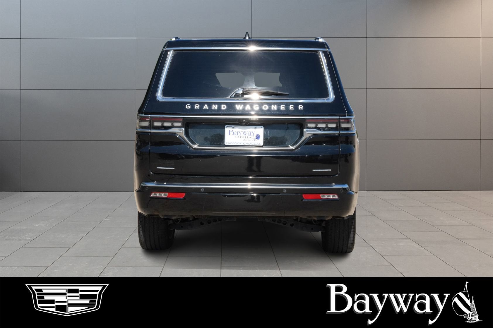 2022 Jeep Grand Wagoneer Series II