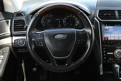 2017 Ford Explorer Platinum