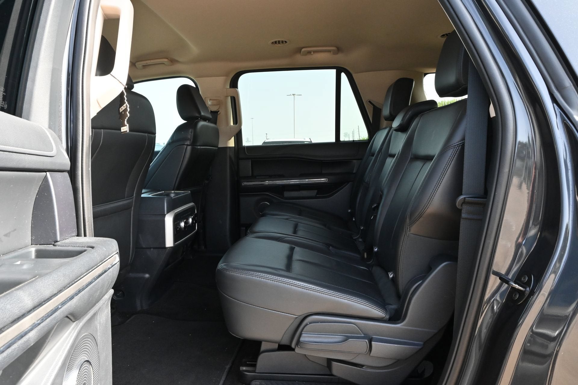 2022 Ford Expedition Max XLT