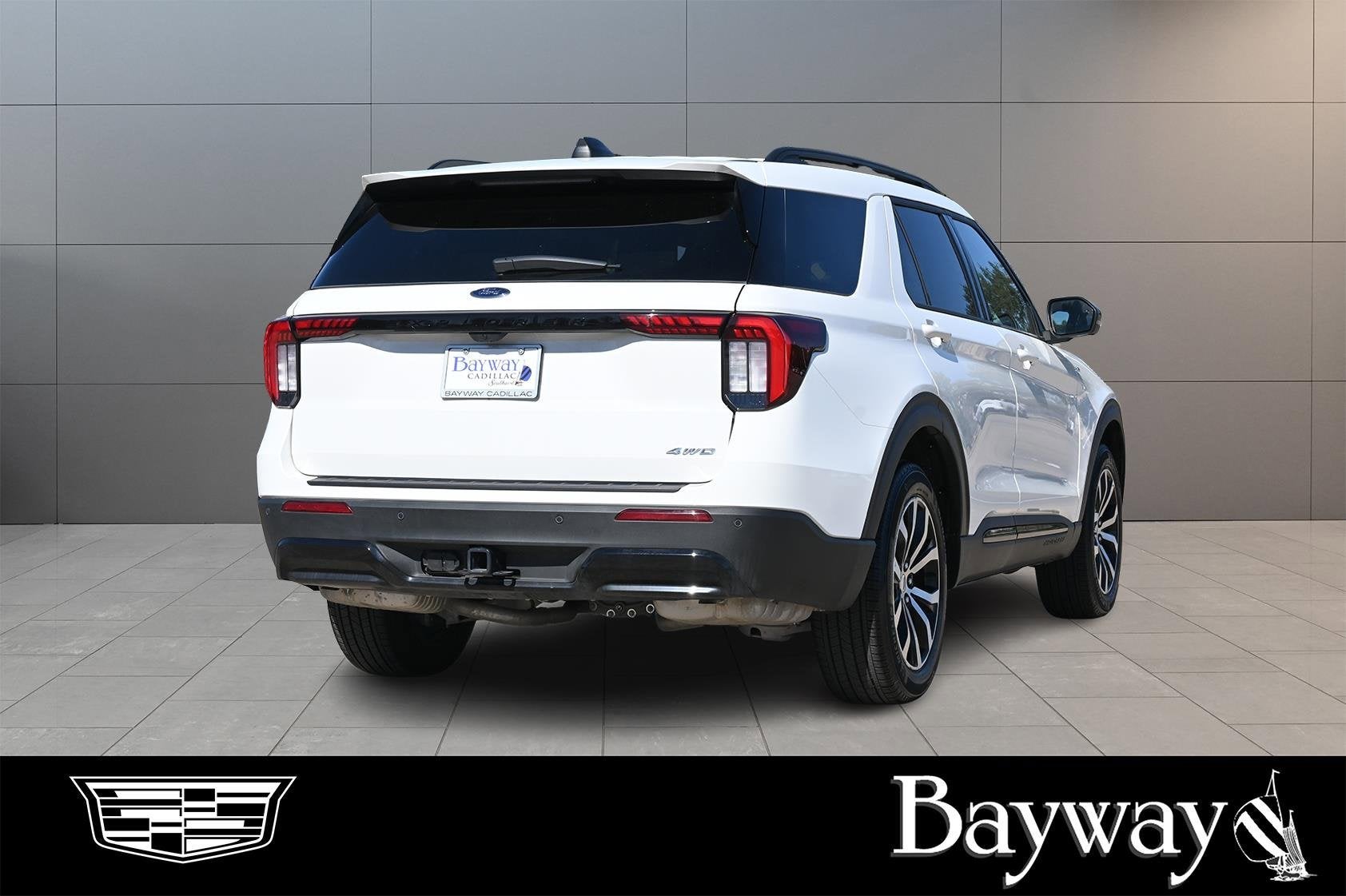 2025 Ford Explorer ST-Line