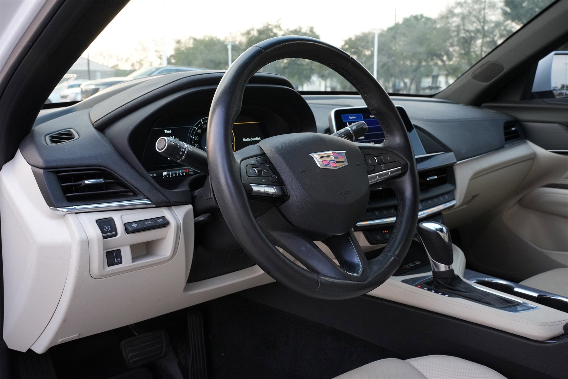 2023 Cadillac CT4 Premium Luxury