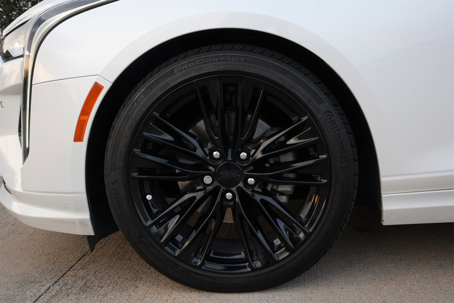 2023 Cadillac CT4 Premium Luxury