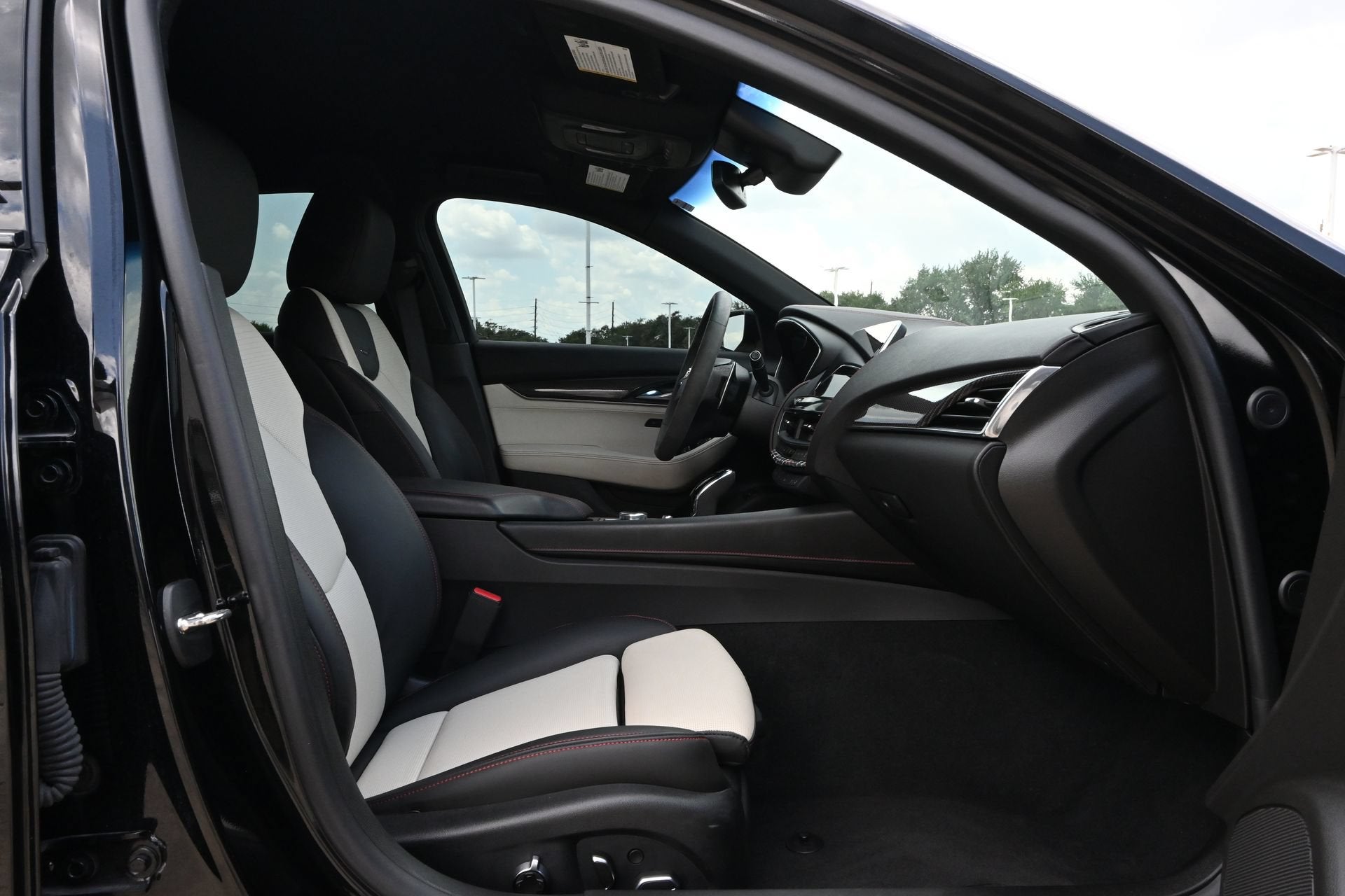 2024 Cadillac CT5 Sport