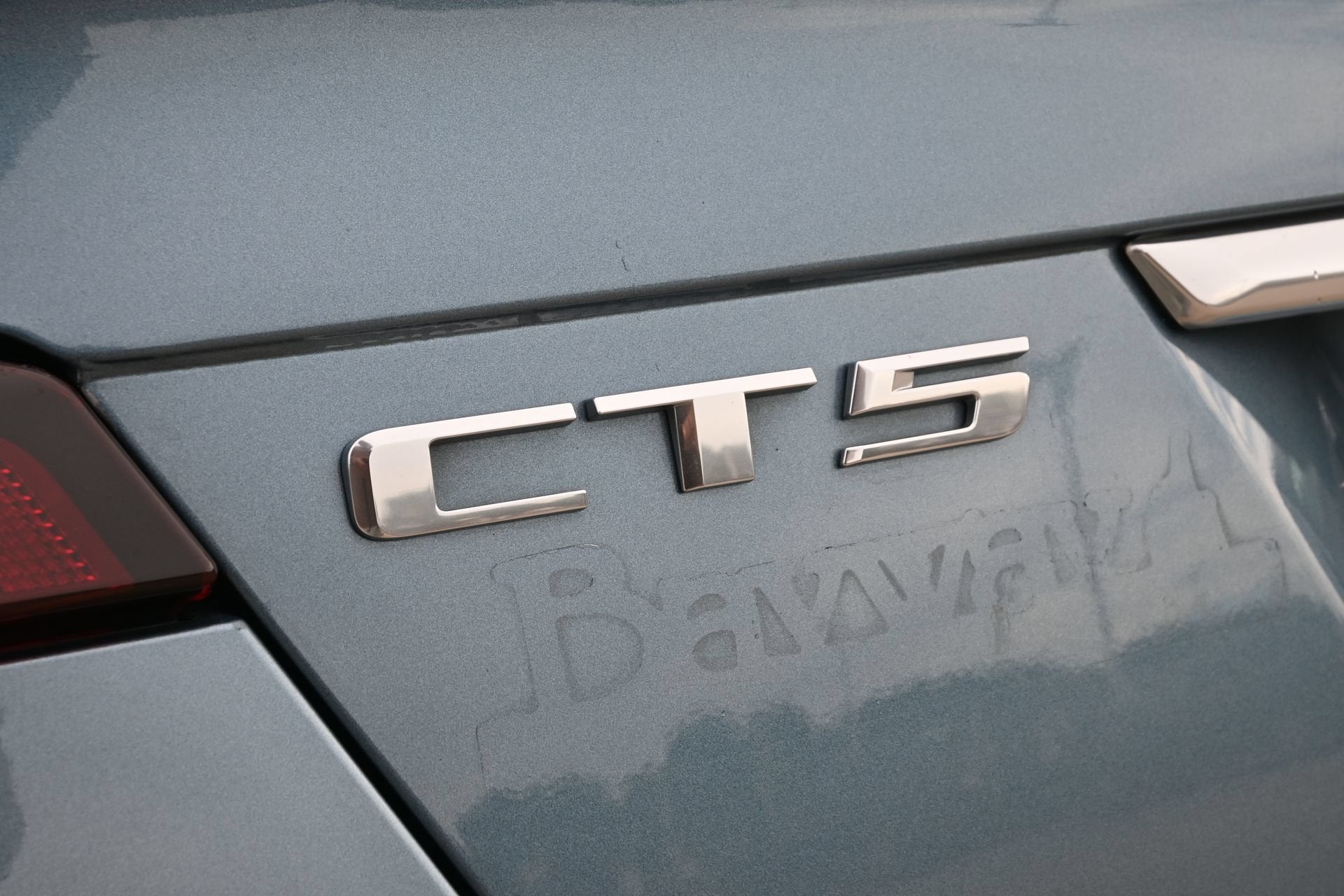 2023 Cadillac CT5 Luxury