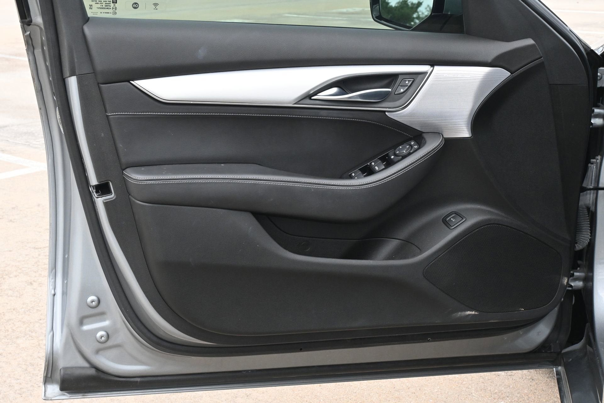 2023 Cadillac CT5 Luxury