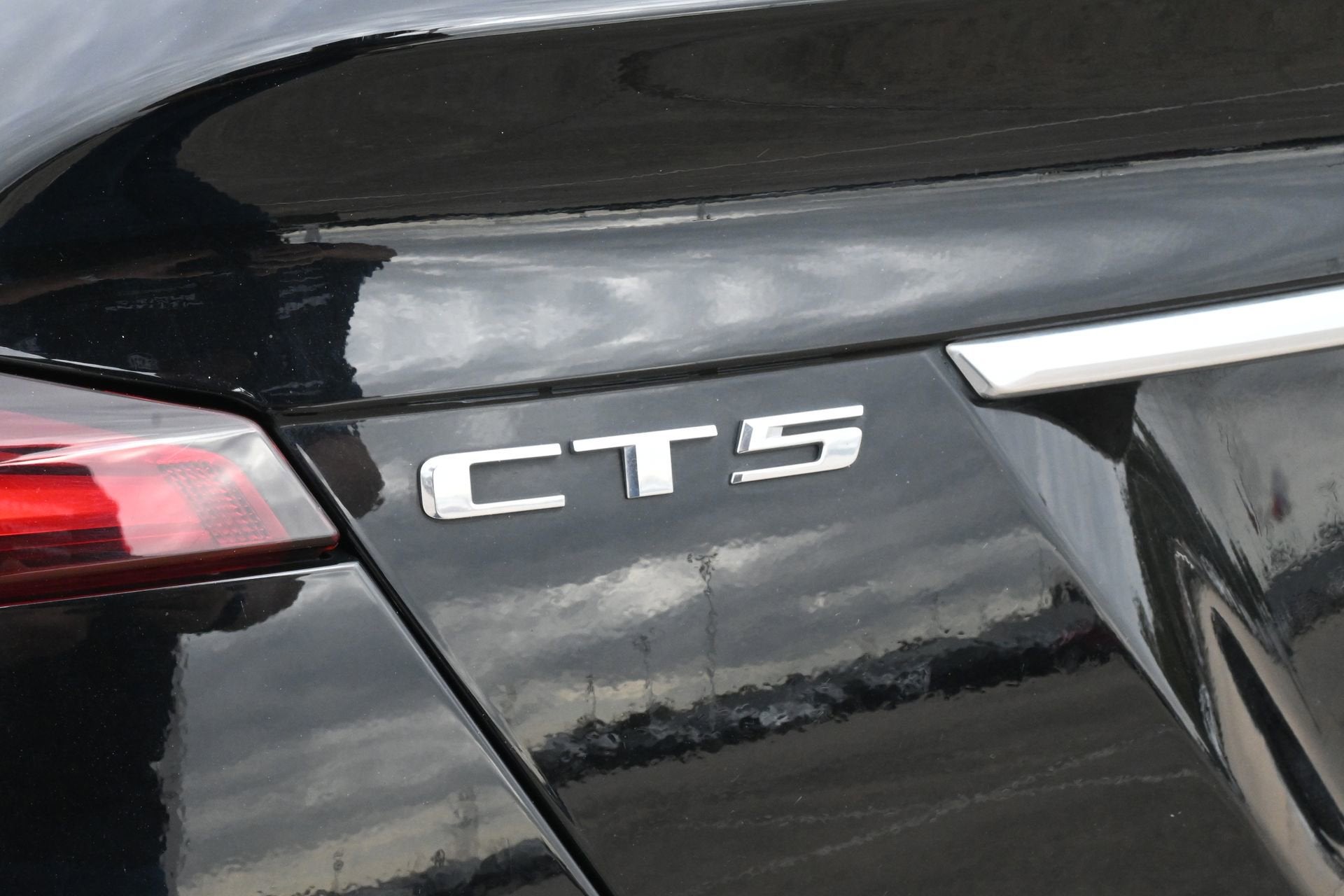 2024 Cadillac CT5 Luxury