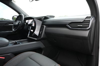 2025 GMC Acadia AT4