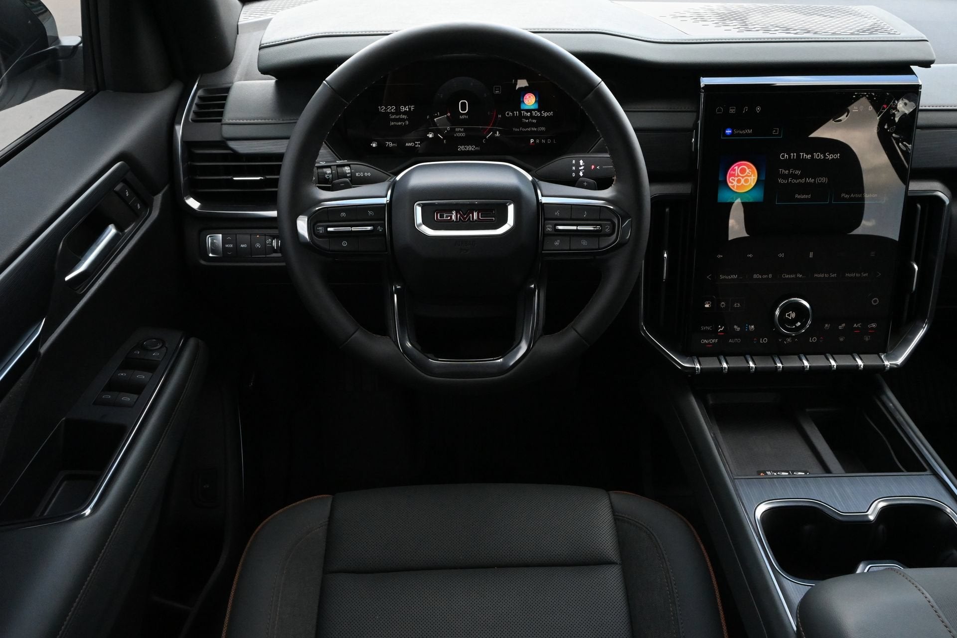 2025 GMC Acadia AT4