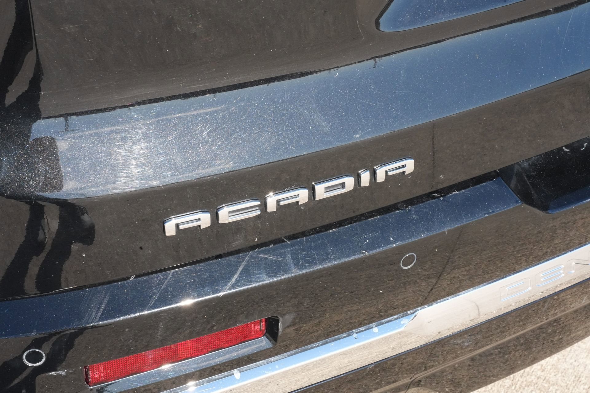 2023 GMC Acadia Denali