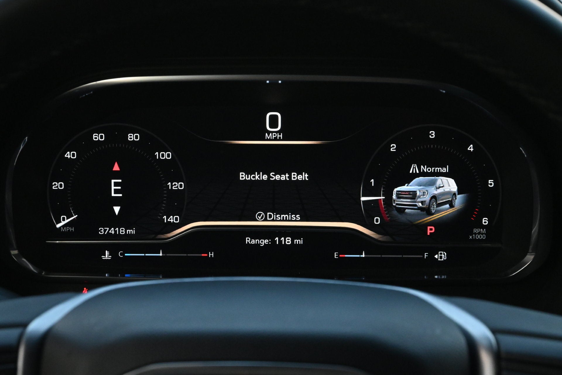 2024 GMC Yukon SLT