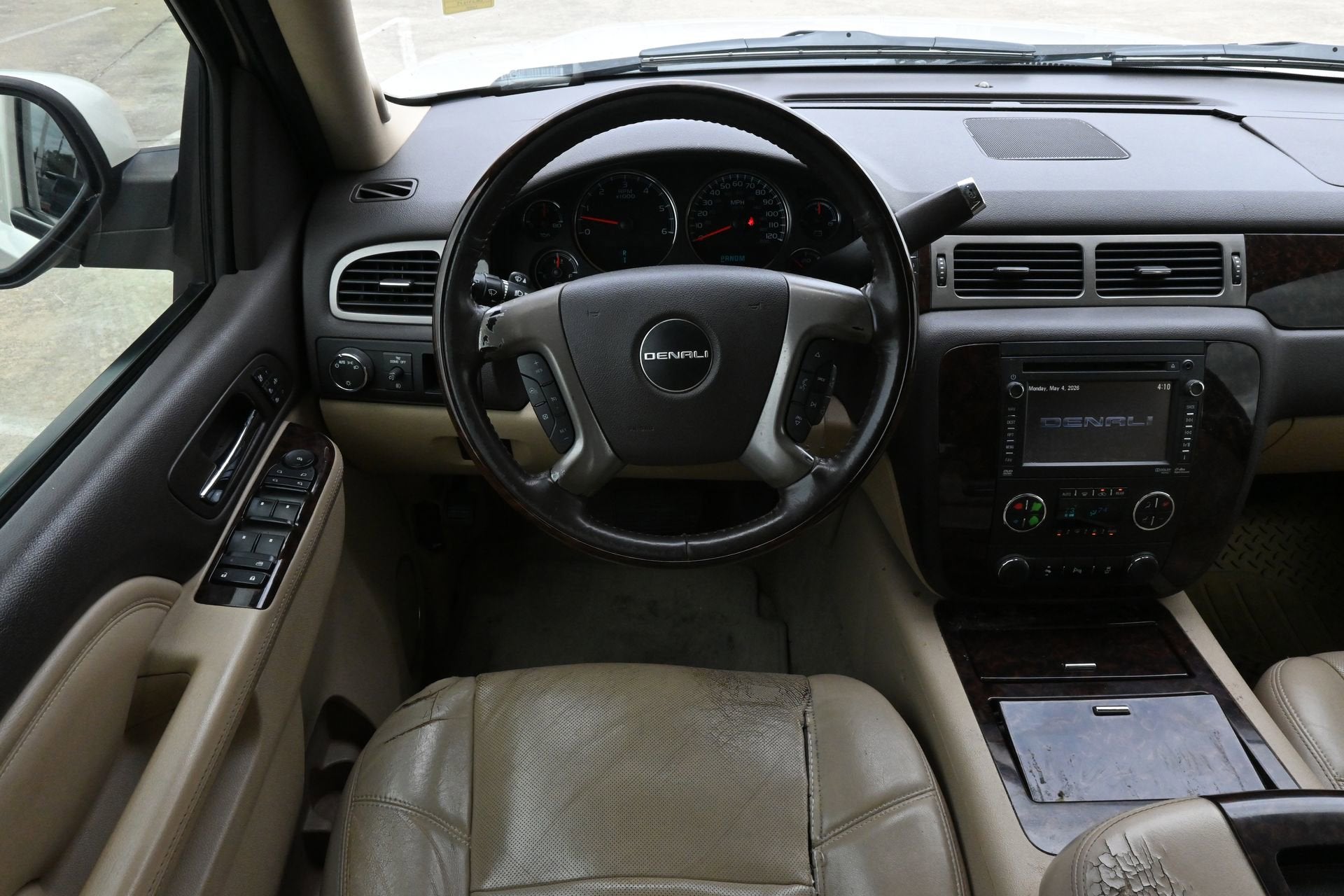 2013 GMC Yukon XL Denali