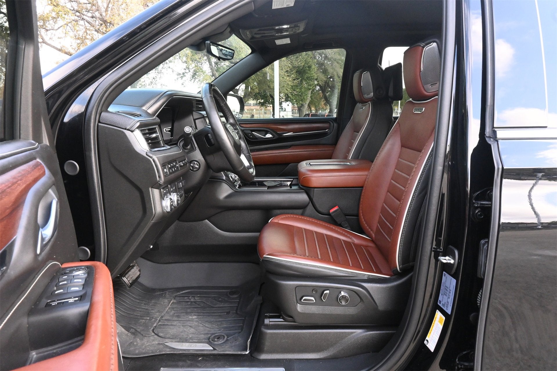 2024 GMC Yukon Denali Ultimate