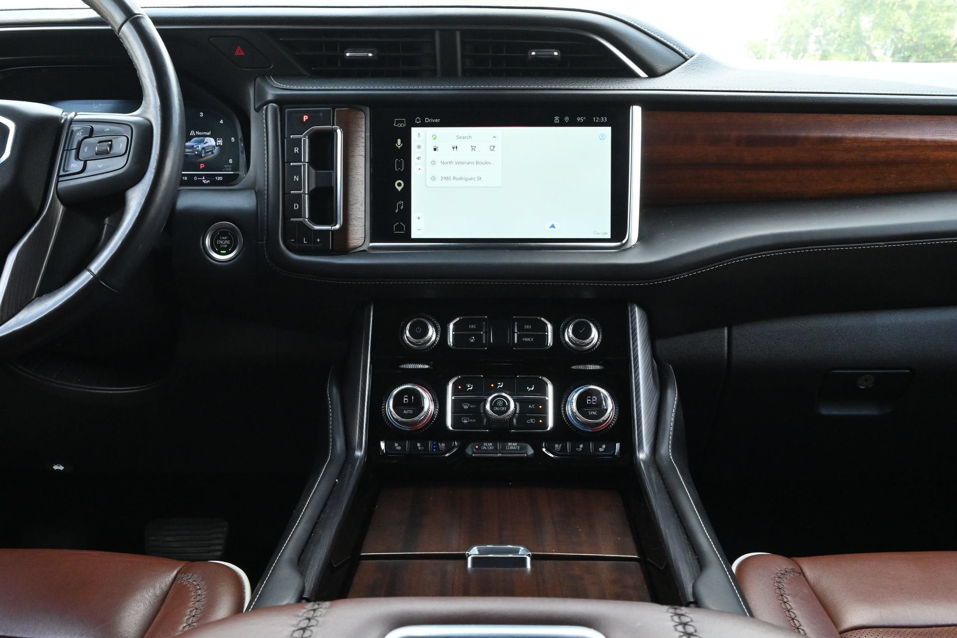 2023 GMC Yukon Denali Ultimate