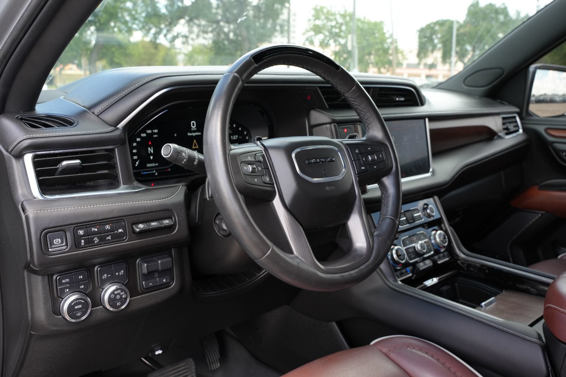 2024 GMC Yukon Denali Ultimate