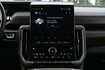 2025 GMC Yukon Denali Ultimate