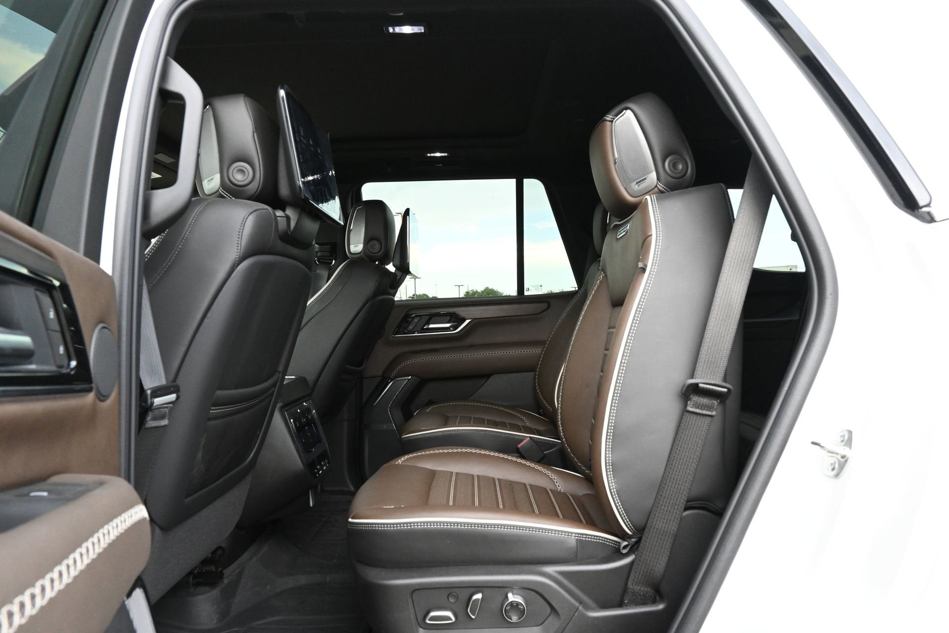 2025 GMC Yukon Denali Ultimate